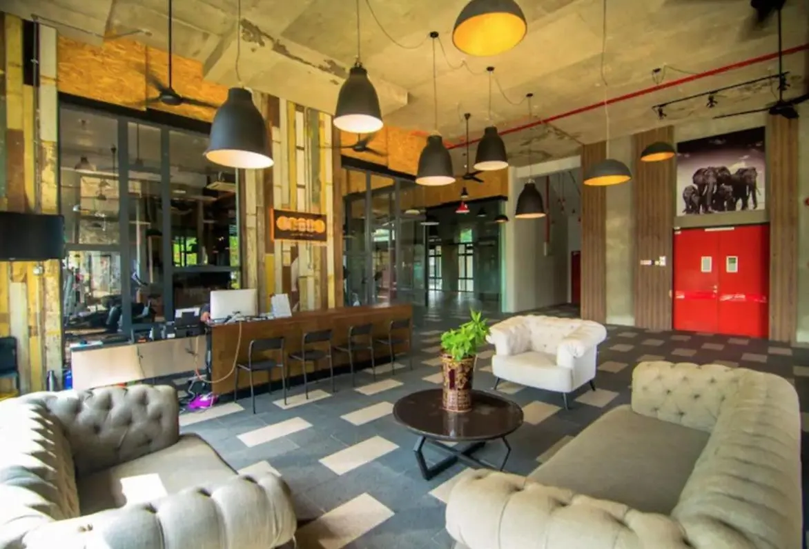 Cube 8 Teens Taman Mount Austin Apartment By Uha Johor Bahru