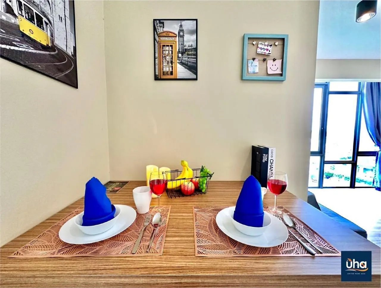 Cube 8 Teens Taman Mount Austin Apartment By Uha Johor Bahru