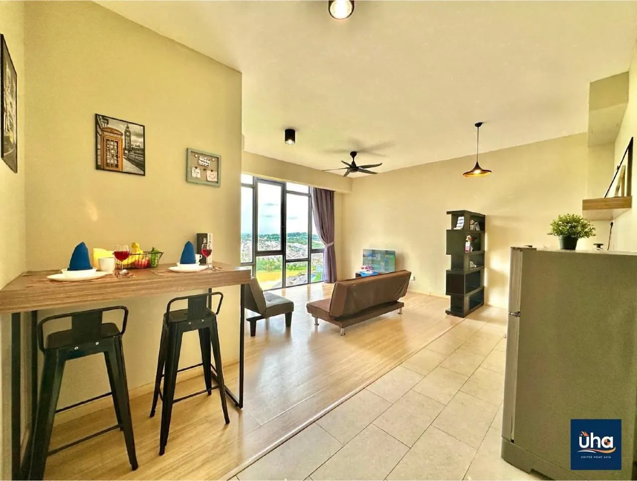 Cube 8 Teens Taman Mount Austin Apartment By Uha Johor Bahru 0*,