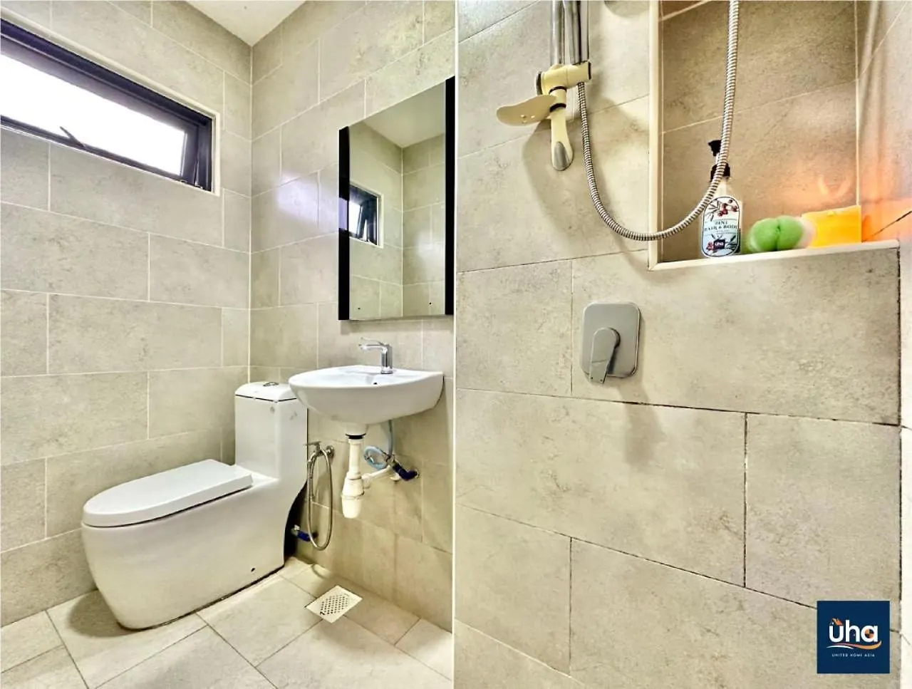 Cube 8 Teens Taman Mount Austin Apartment By Uha Johor Bahru