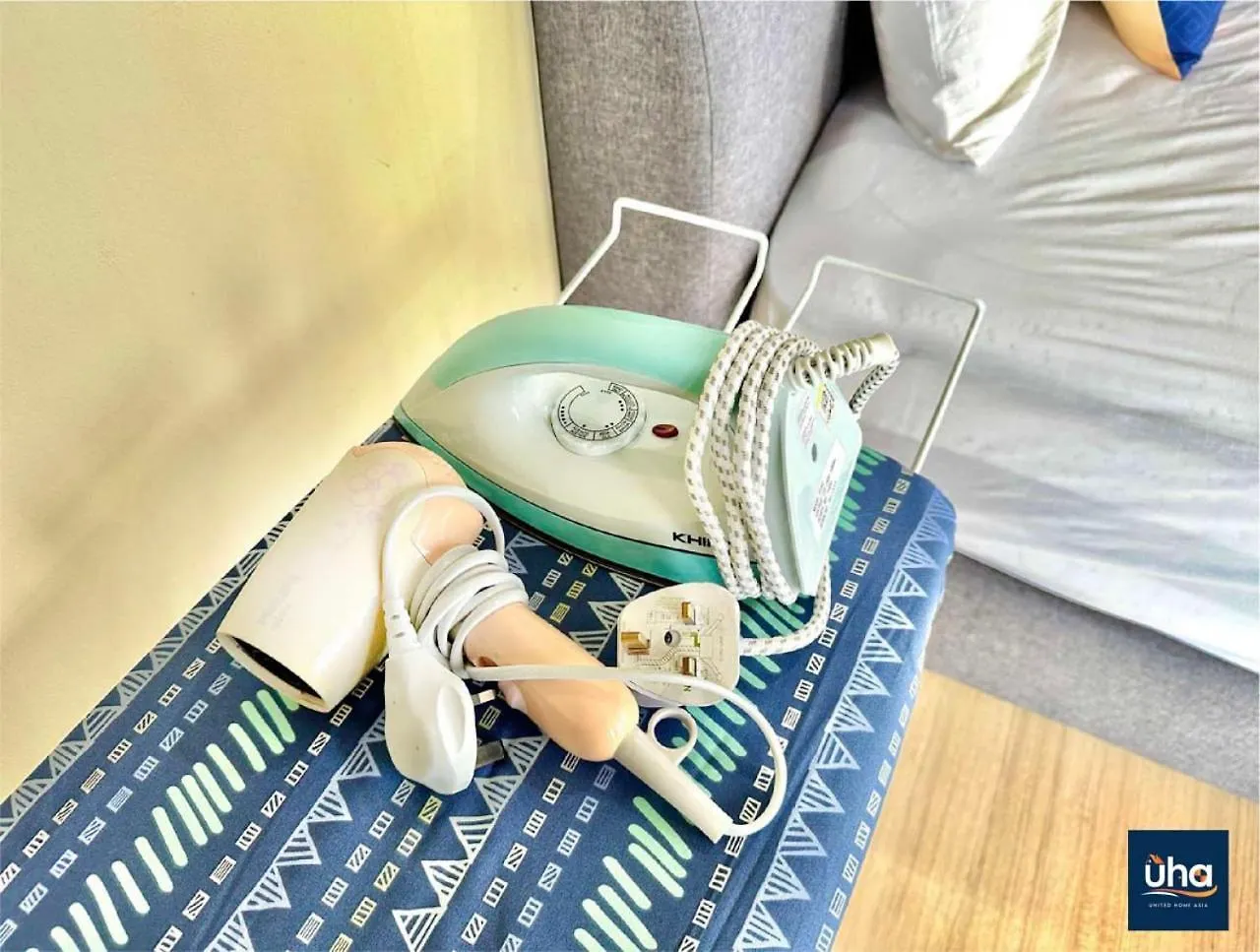 Cube 8 Teens Taman Mount Austin Apartment By Uha Johor Bahru